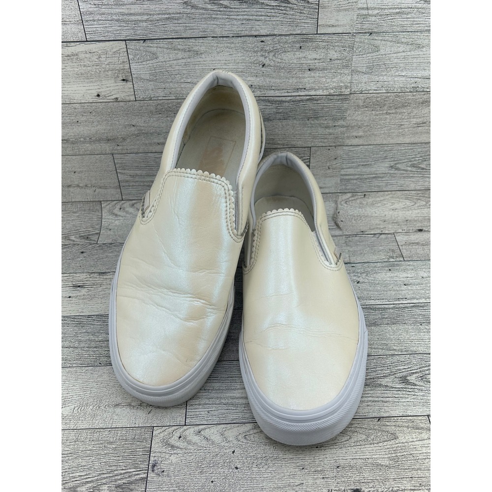 Vans Slip-On Pearlized Leather Scalloped Cream Sneakers Womens 10 Mens 8.5